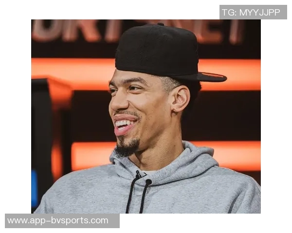 三冠王丹尼格林宣布退役回顾三队三冠的辉煌历程